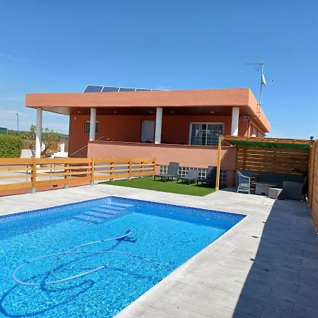 Piscina De Sal Barbacoa Wifi, Parking Gratis, 3 Min Pga Casa El Roble Villa Gerona Buitenkant foto