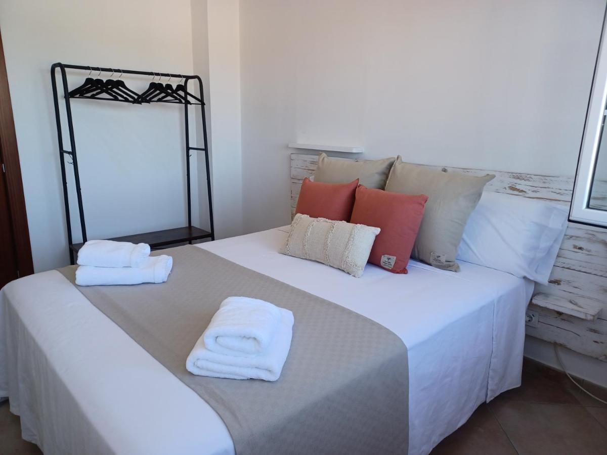 Piscina De Sal Barbacoa Wifi, Parking Gratis, 3 Min Pga Casa El Roble Villa Gerona Buitenkant foto